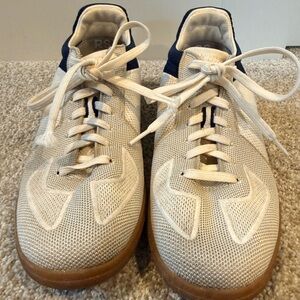 Men's Rothy’s RS01 lace up sneakers